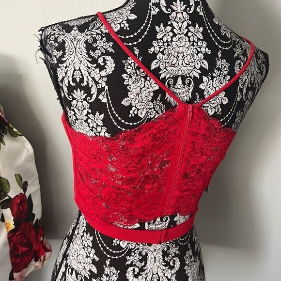 Sequin Heart Two Piece Prom Dress NEW - Picture 3 of 5